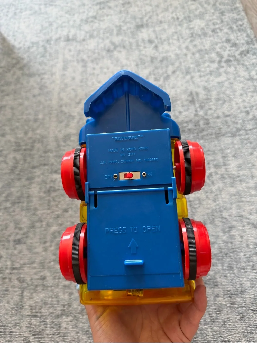 See through yellow train- tested - does not work- can be used for display
